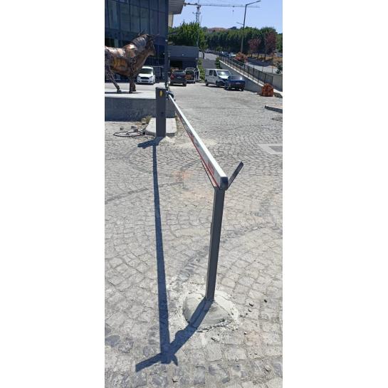 Bft Giotto BT A ULTRA 36-4MT otopark bariyeri, 4 metre kol mesafesiyle hızlı ve güvenli geçiş kontrolü sağlar. Kurumsal otoparklar için ideal dayanıklı çözüm. , BftOtoparkGirişi , GiottoBTUltraSiteGirişi , OtoparkBariyeriKurumsalAlan , HızlıBariyerOtoparkGirişi , BftGiottoOtoPark , GeçişKontrolSiteGirişi
