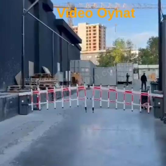 OttoPark Br24-Pro-Çitli 4,5 m otomatik otopark bariyeri; araç ve yaya geçişini kontrol eder, çitli kol yapısıyla güvenliği artırır.
