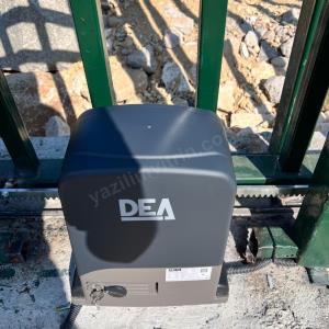 Dea Rev 1200 Boost kayar kapı motoru, 1200 kg taşıma kapasitesi ve hızlı açılıp kapanma performansıyla endüstriyel ve yoğun kullanımlı alanlar için idealdir. , DeaKayarKapıMotoru , DeaSiteGirişi , DeaFabrikaGirişi , KayarKapıMotoruEndüstriyelAlan , KayarKapıMotoruSiteGirişi , Dea1200KgKapasite , HızlıKayarKapıMotoru , KayarKapıMotoruOtoparkGirişi