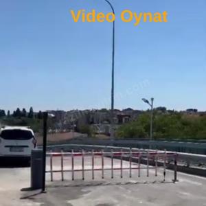 OttoPark Br24-Pro-Çitli 6 metre kollu otomatik otopark bariyeri; çitli güvenlik sistemiyle araç, yaya ve evcil hayvan geçişini kontrol eder. , OttoParkSiteGirişi , Br24ProÇitliOtoparkGirişi , ÇitliBariyerKullanımAlanı , 6MetreBariyerOtoparkGirişi , OtoparkBariyeriSiteGirişi , MaksimumGüvenlikGeçişSistemi , OtomatikBariyerKolluGiriş — Video önizleme